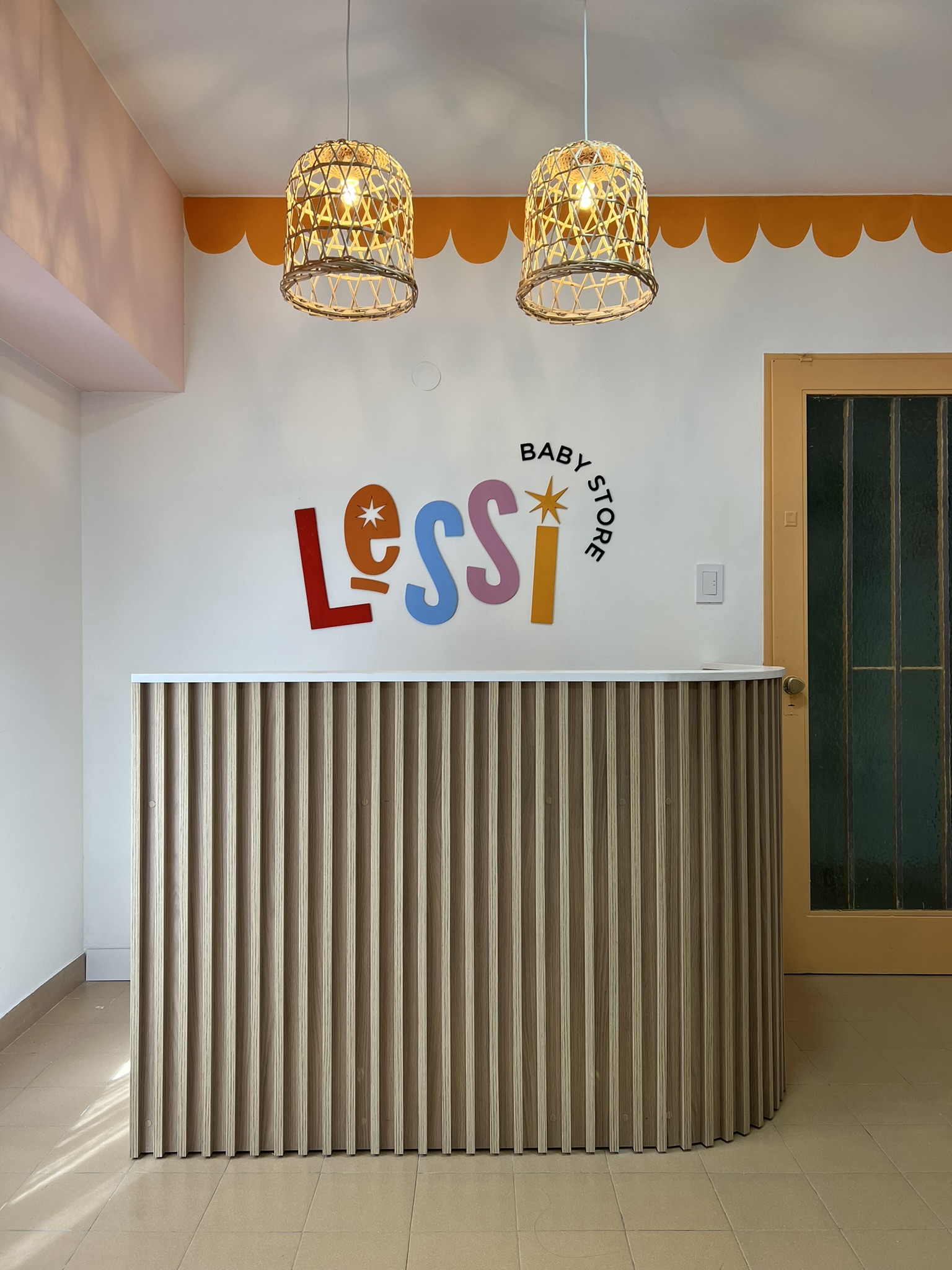 LESSI BABYSTORE I